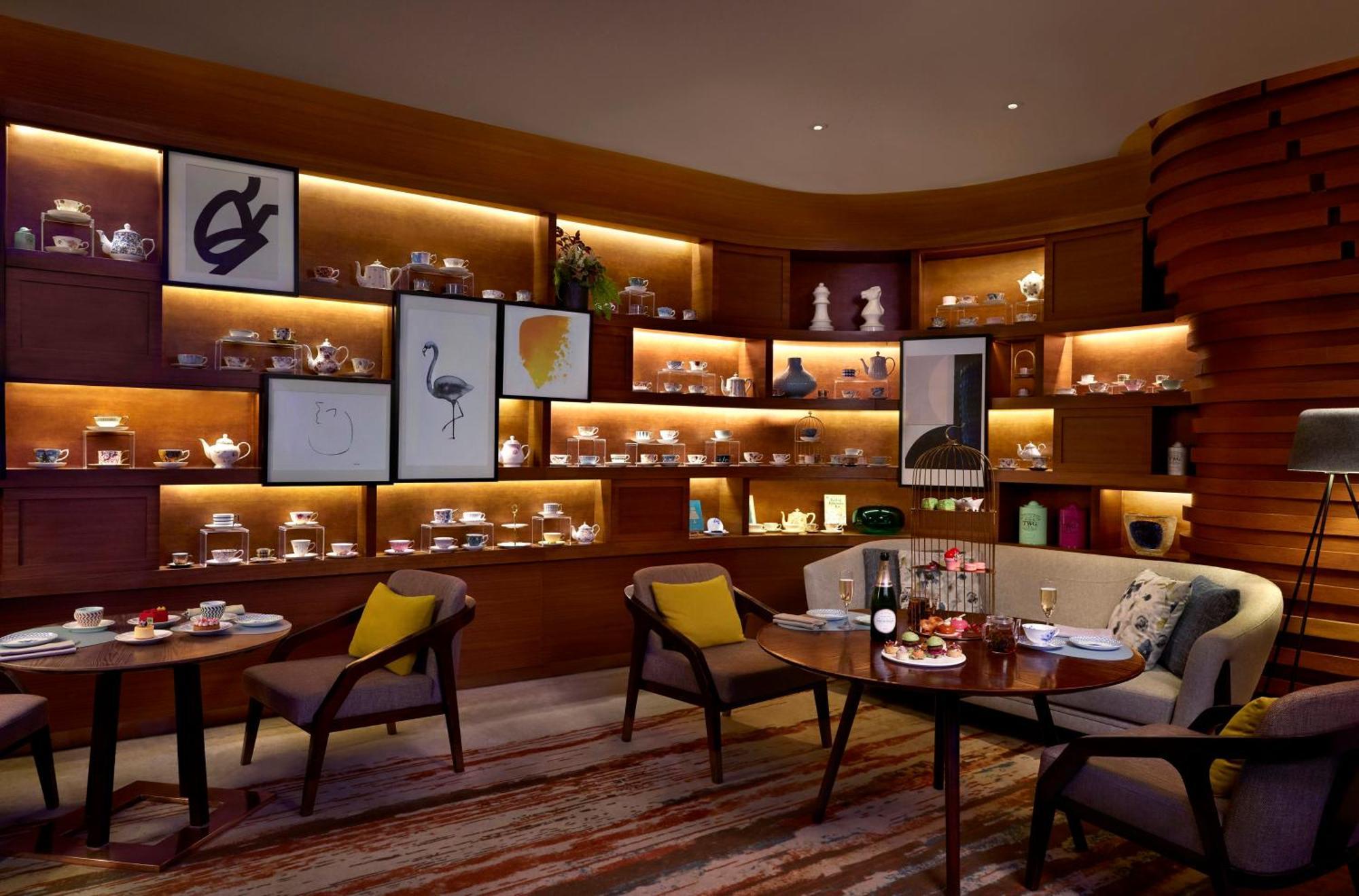 Voco Orchard Singapore By Ihg Extérieur photo The interior of the restaurant
